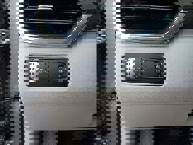 New 2026 GMC Acadia Denali w/ Super Cruise Package image 29