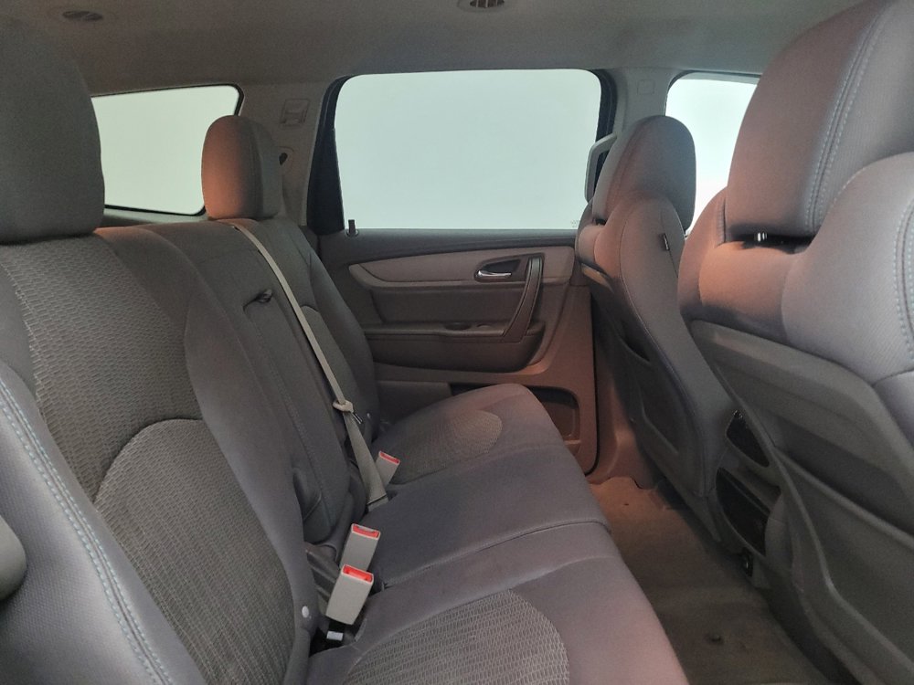 Used 2017 Chevrolet Traverse LS AWD/4WD image 19