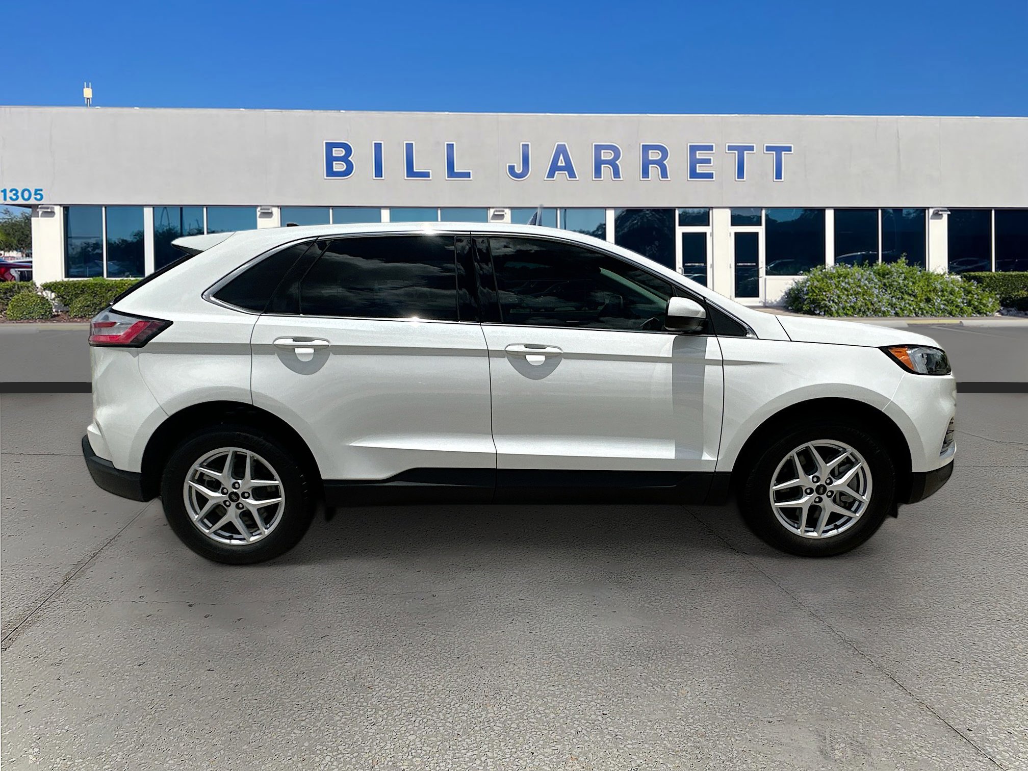 Certified 2024 Ford Edge SEL AWD/4WD image 8