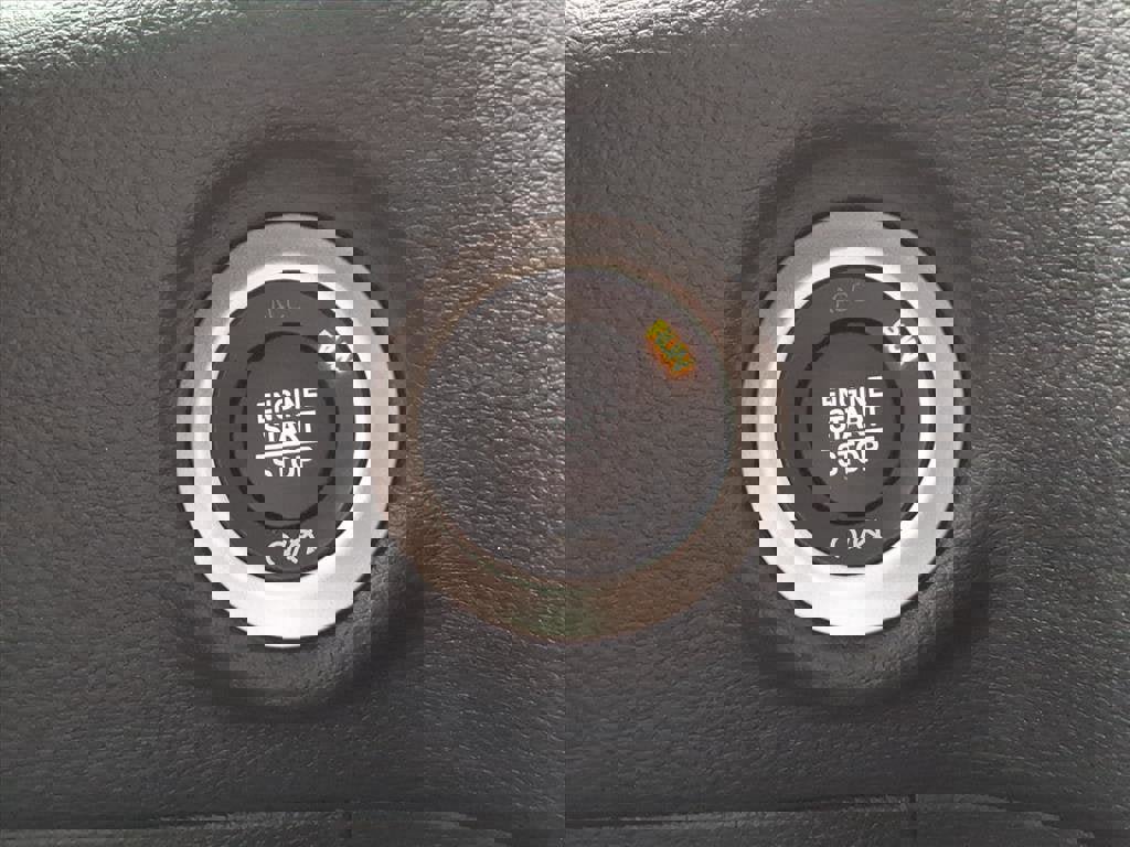 New 2026 Chrysler Pacifica Select image 13