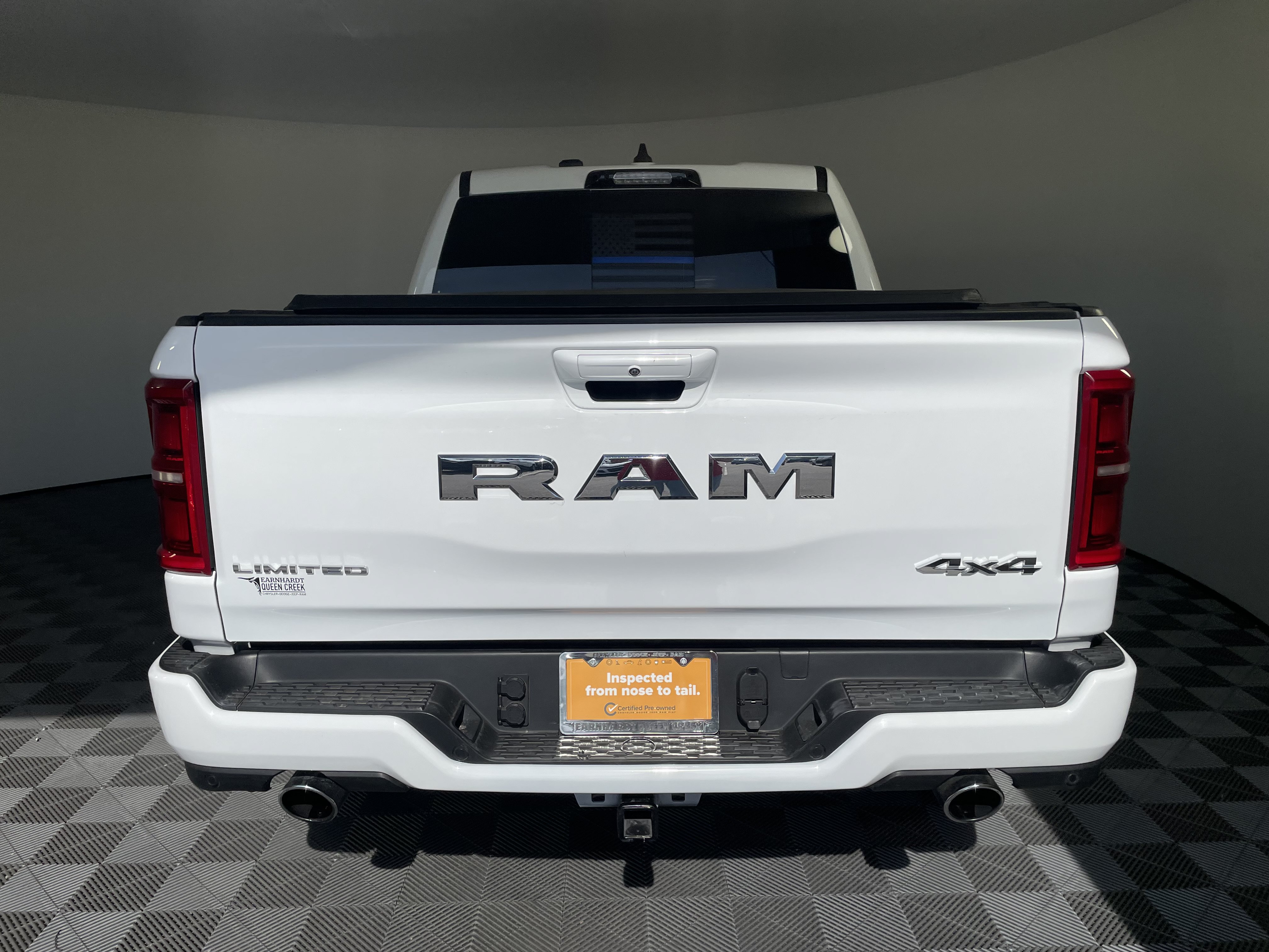 Used 2025 RAM 1500 Limited AWD/4WD image 4