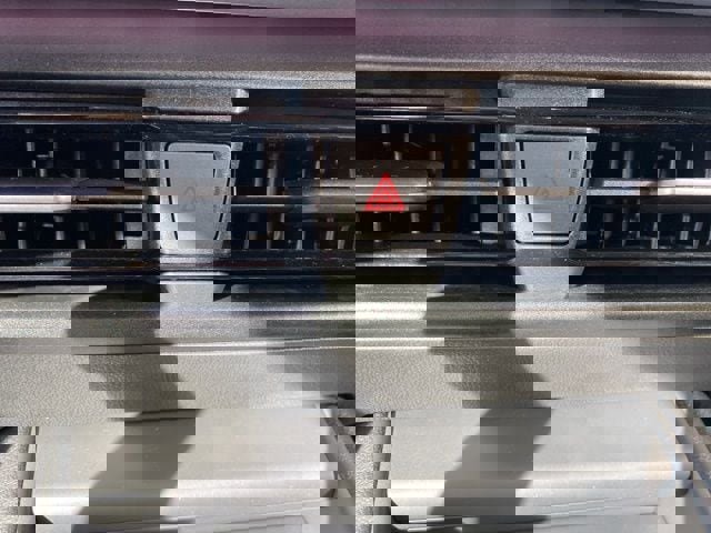 New 2025 Volkswagen Tiguan SE image 36