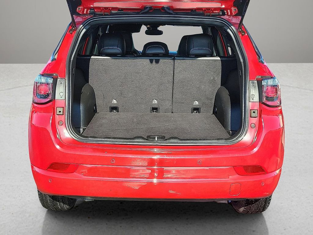 Used 2023 Jeep Compass Limited AWD/4WD image 8
