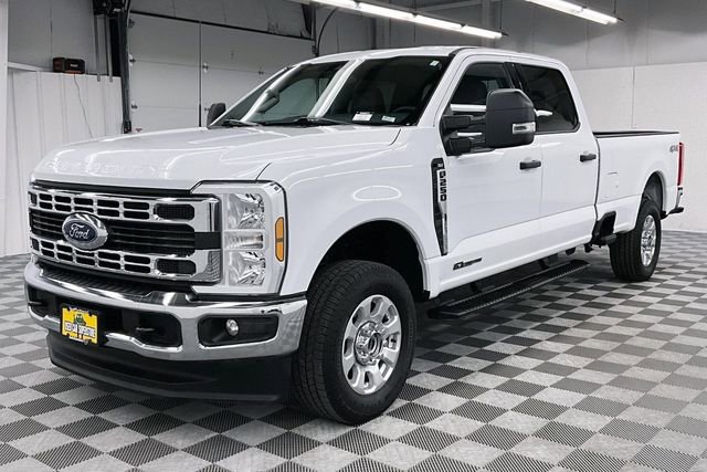Used 2024 Ford F250 XLT AWD/4WD image 11