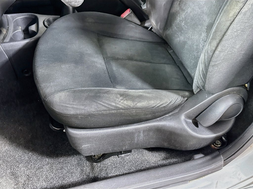 Used 2014 Nissan Versa Note S FWD image 21