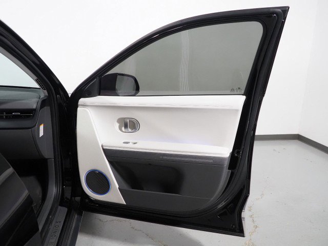 Used 2023 Hyundai Ioniq 5 Limited image 66