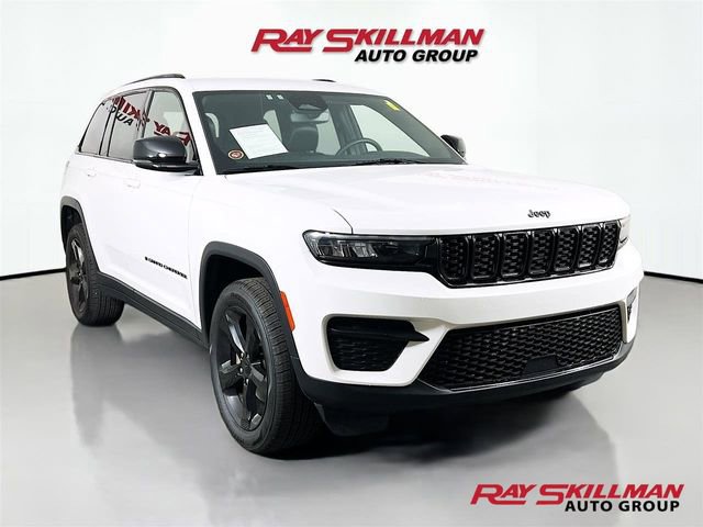 Used 2024 Jeep Grand Cherokee Altitude
