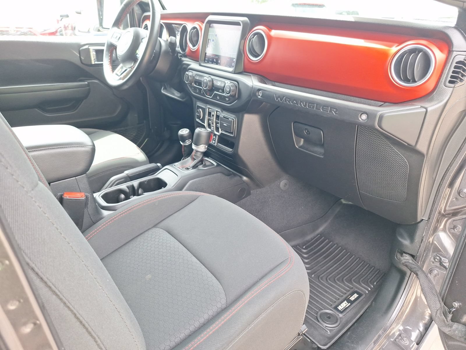 Used 2021 Jeep Wrangler Unlimited Rubicon AWD/4WD image 34
