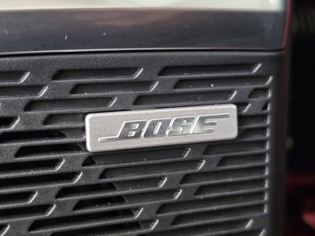 Used 2025 Buick Enclave Preferred w/ Power Package AWD/4WD image 35