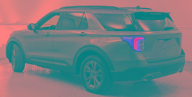 Certified 2024 Ford Explorer XLT w/ Equipment Group 202A RWD image 4