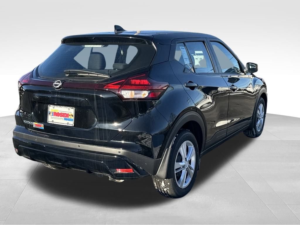 New 2025 Nissan Kicks Play S image 6