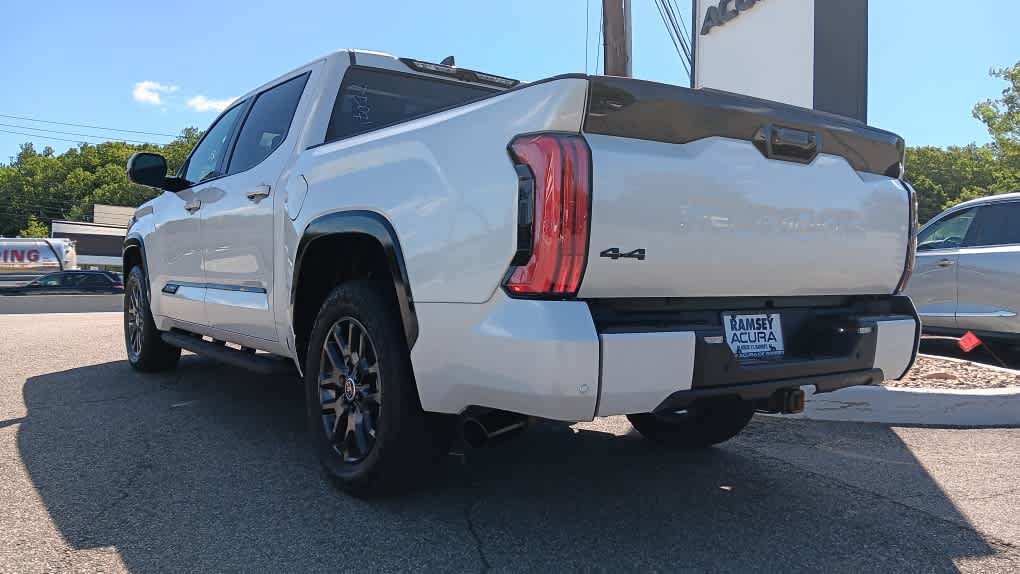 Used 2024 Toyota Tundra Platinum AWD/4WD image 3
