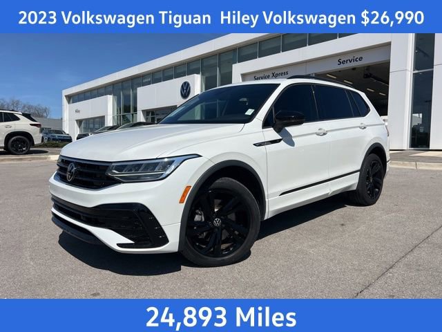 Certified 2023 Volkswagen Tiguan SE R-Line image 1