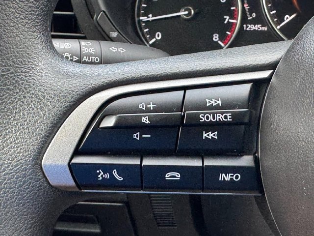 Used 2025 MAZDA MAZDA3 s FWD image 21