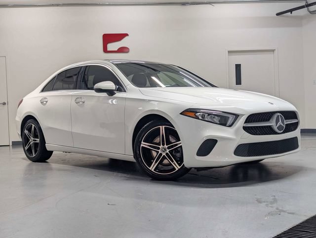 Used 2022 Mercedes-Benz A 220 w/ Premium Package Lite image 2