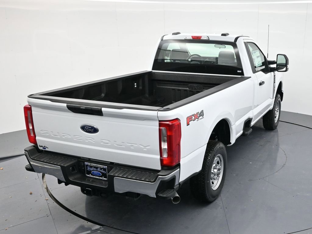 New 2026 Ford F250 XL w/ FX4 Off-Road Package image 31