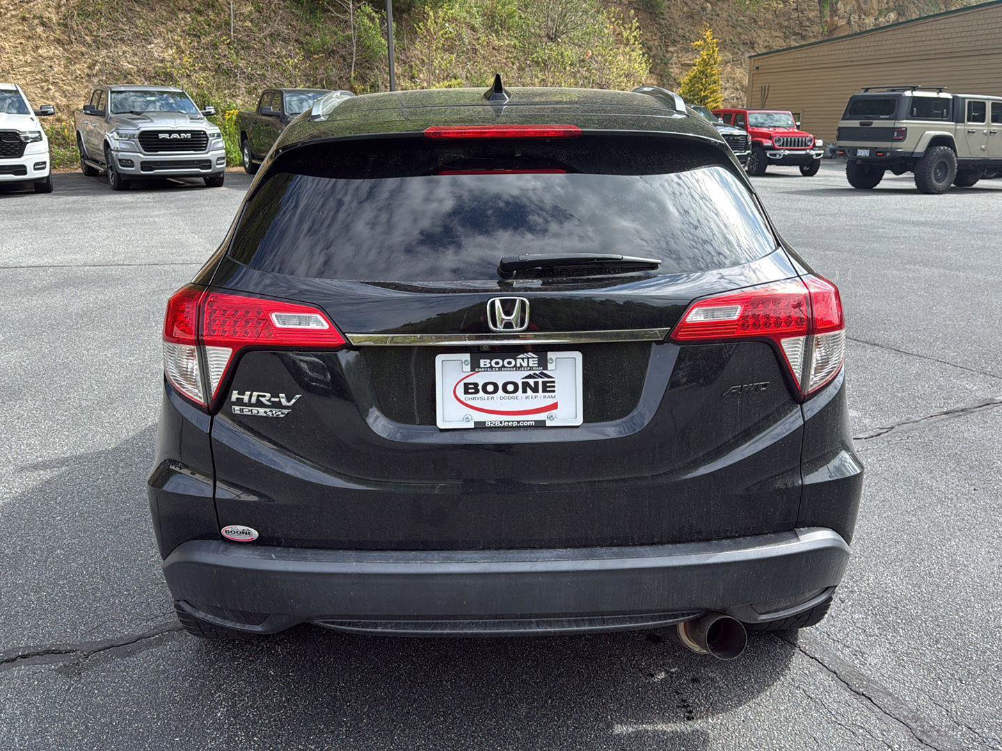 Used 2021 Honda HR-V EX image 4