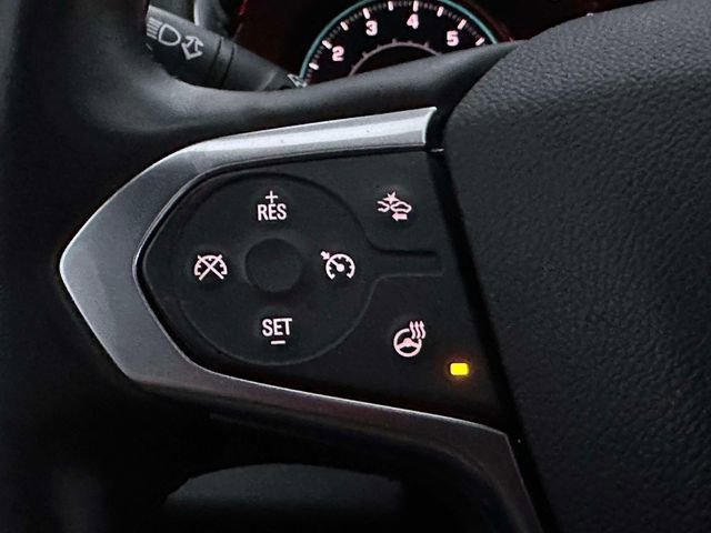 Used 2023 Chevrolet Traverse RS image 24