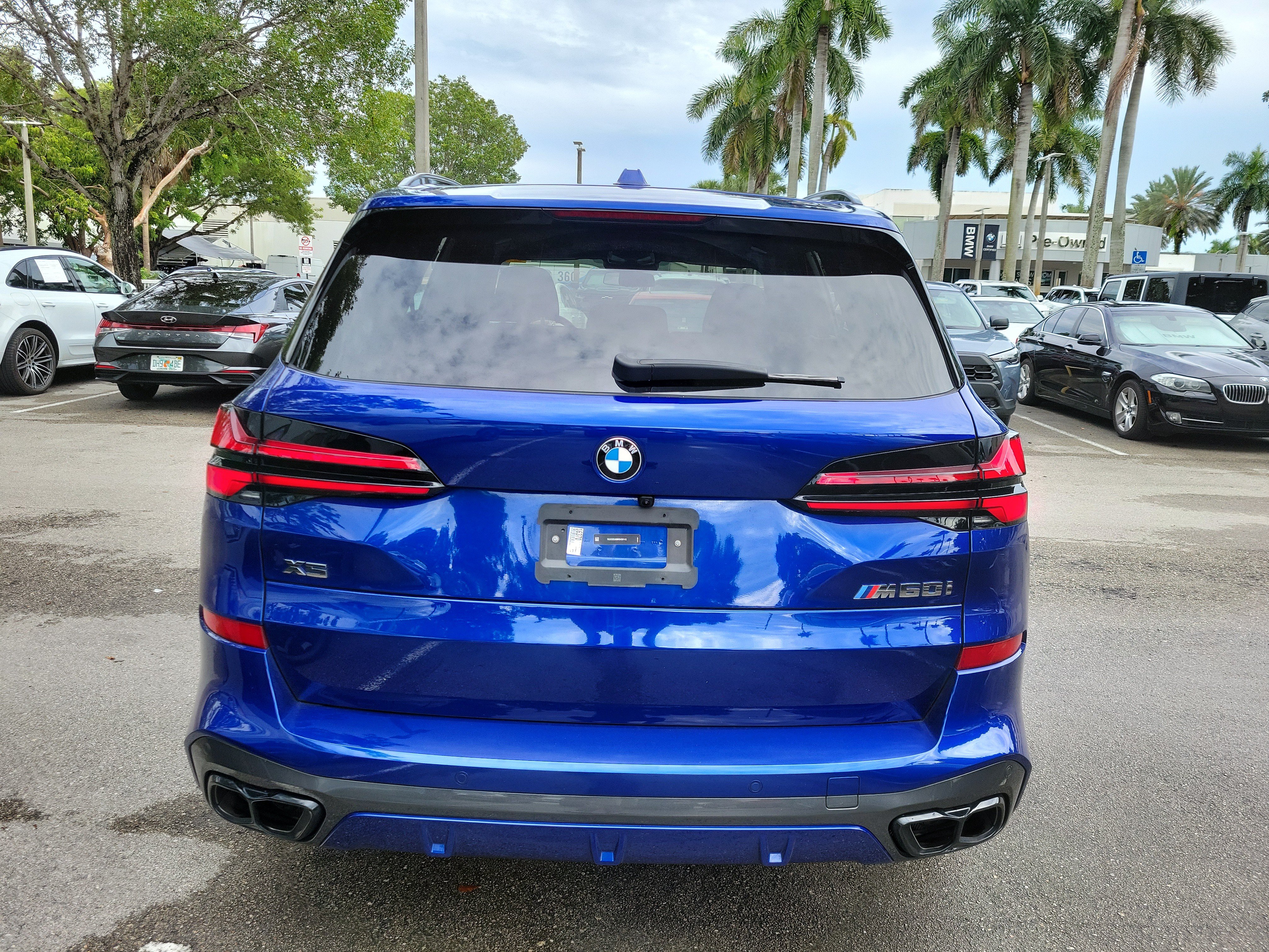 Certified 2024 BMW X5 M60i AWD/4WD image 6