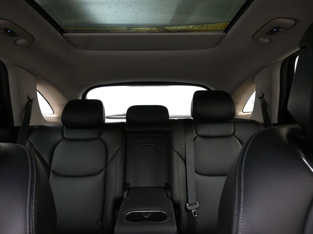 Used 2023 Genesis GV70 2.5T w/ Select Package image 39