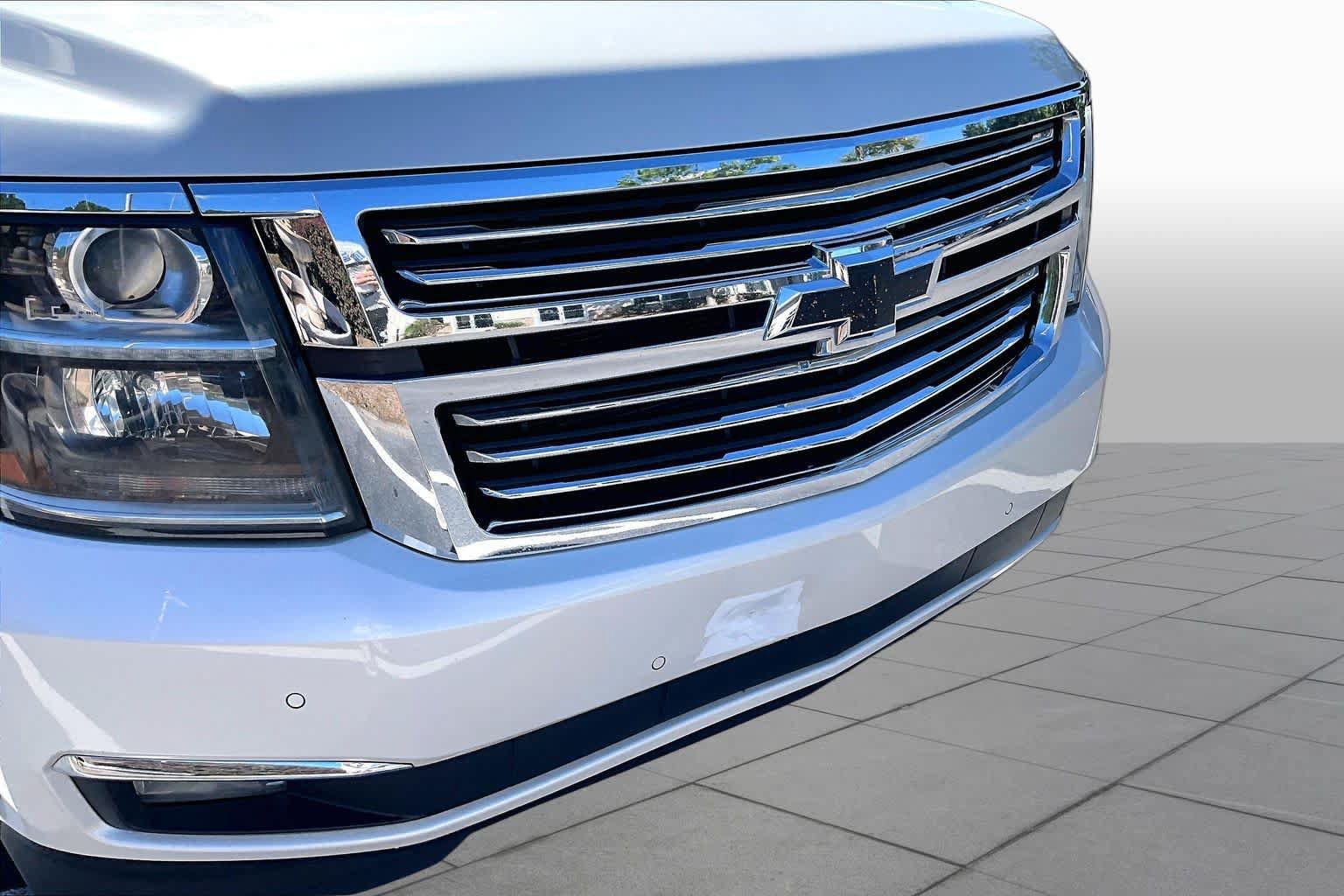 Used 2015 Chevrolet Tahoe LTZ AWD/4WD image 29