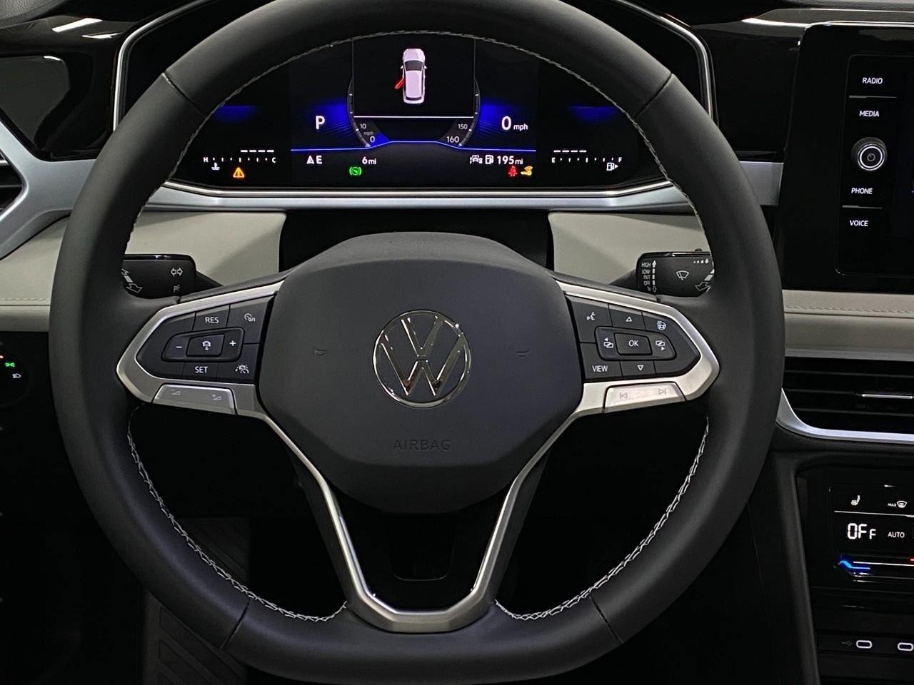 New 2026 Volkswagen Taos SE AWD/4WD image 43