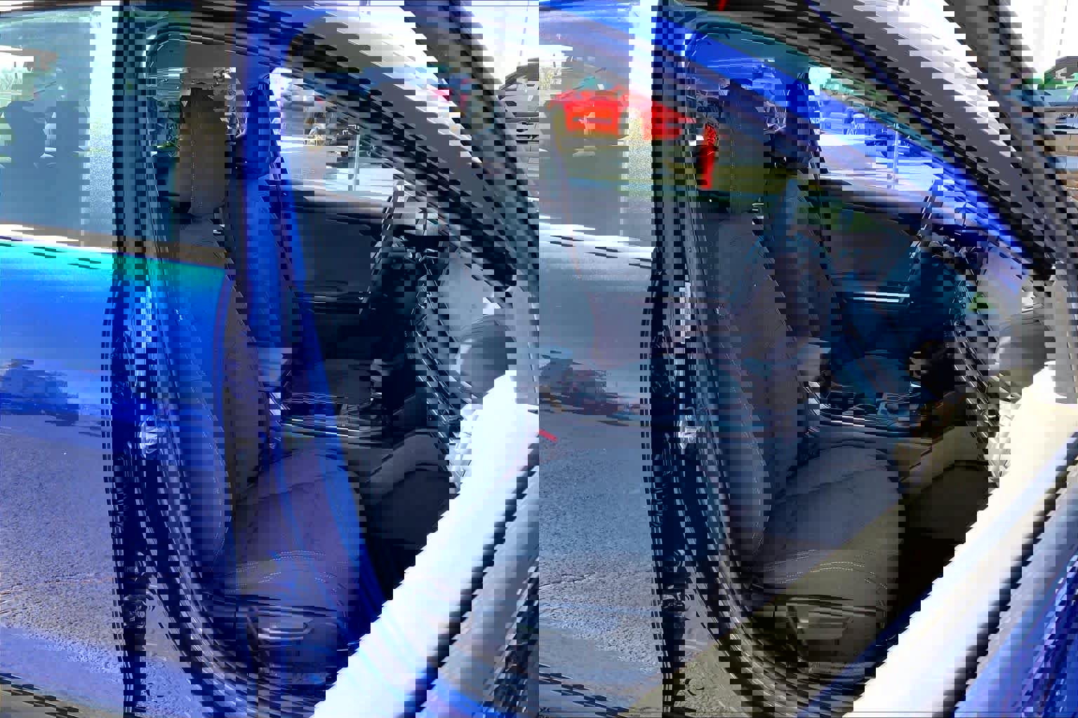 Used 2025 Kia K4 LXS image 9