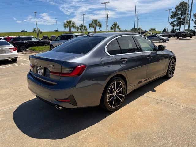 Used 2020 BMW 330i Sedan w/ Premium Package image 5