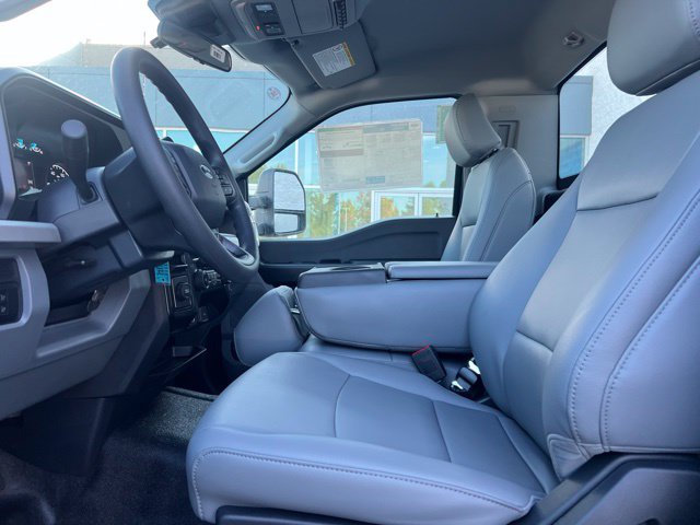 New 2026 Ford F350 XL w/ XL Chrome Package RWD image 4