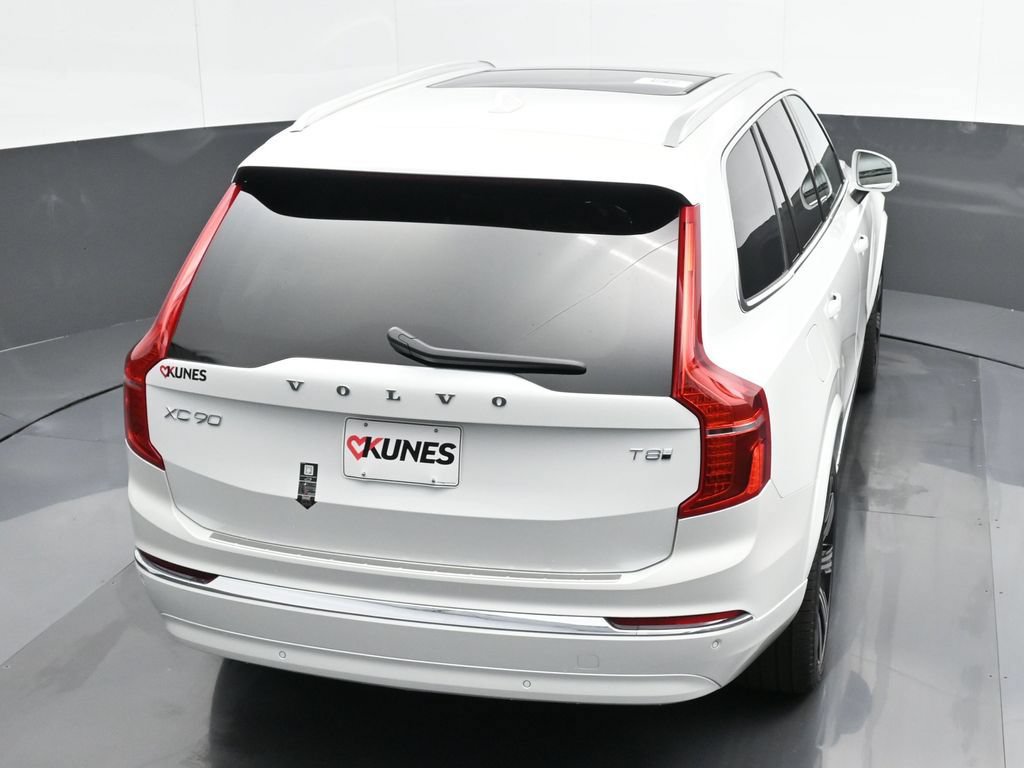 New 2025 Volvo XC90 T8 Core w/ Protection Package Premier AWD/4WD image 32