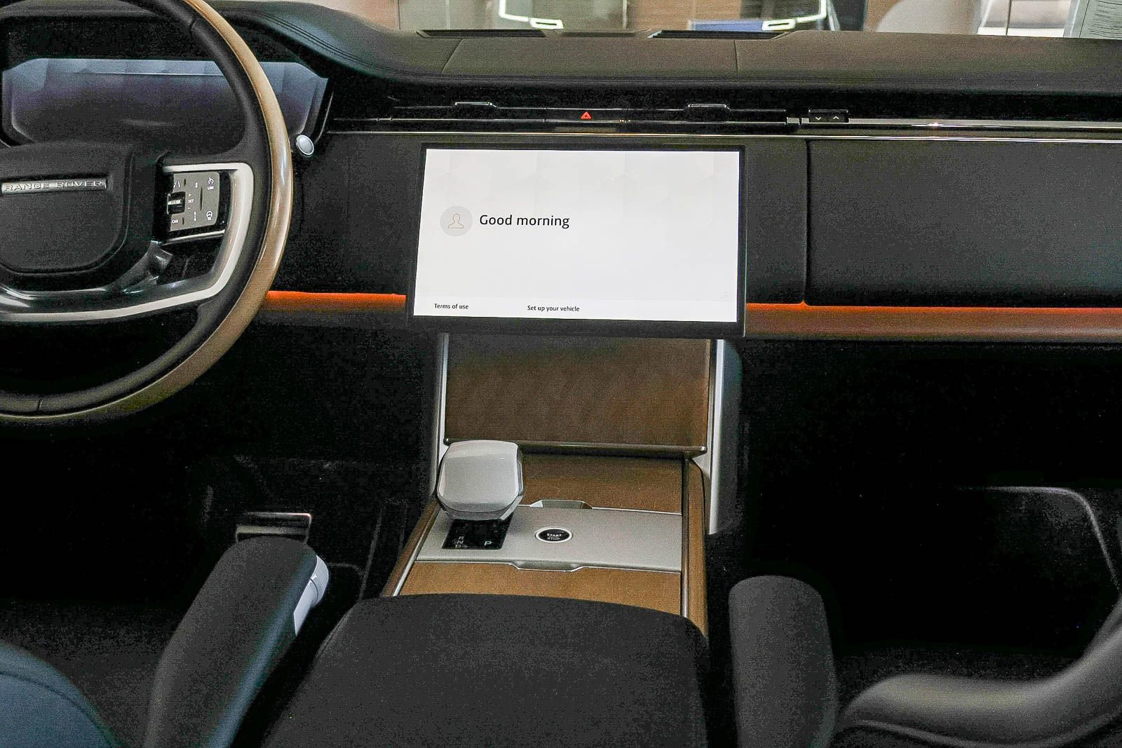 Used 2024 Land Rover Range Rover SV image 24