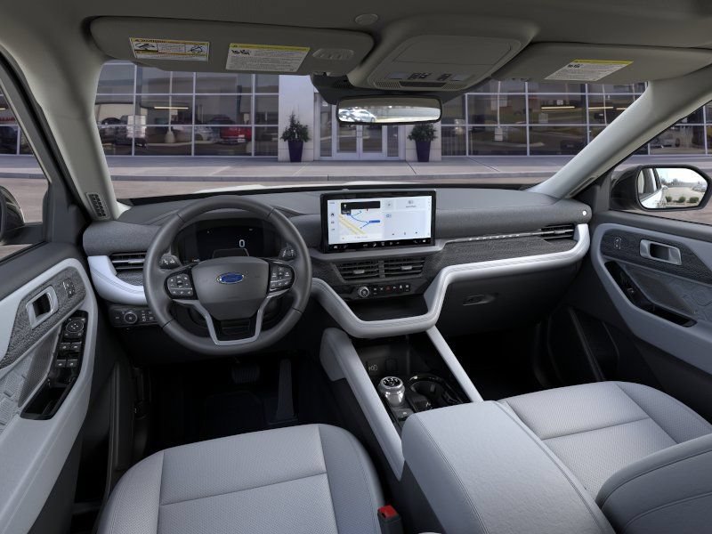 New 2026 Ford Explorer Platinum w/ LUX Leather Package AWD/4WD image 9