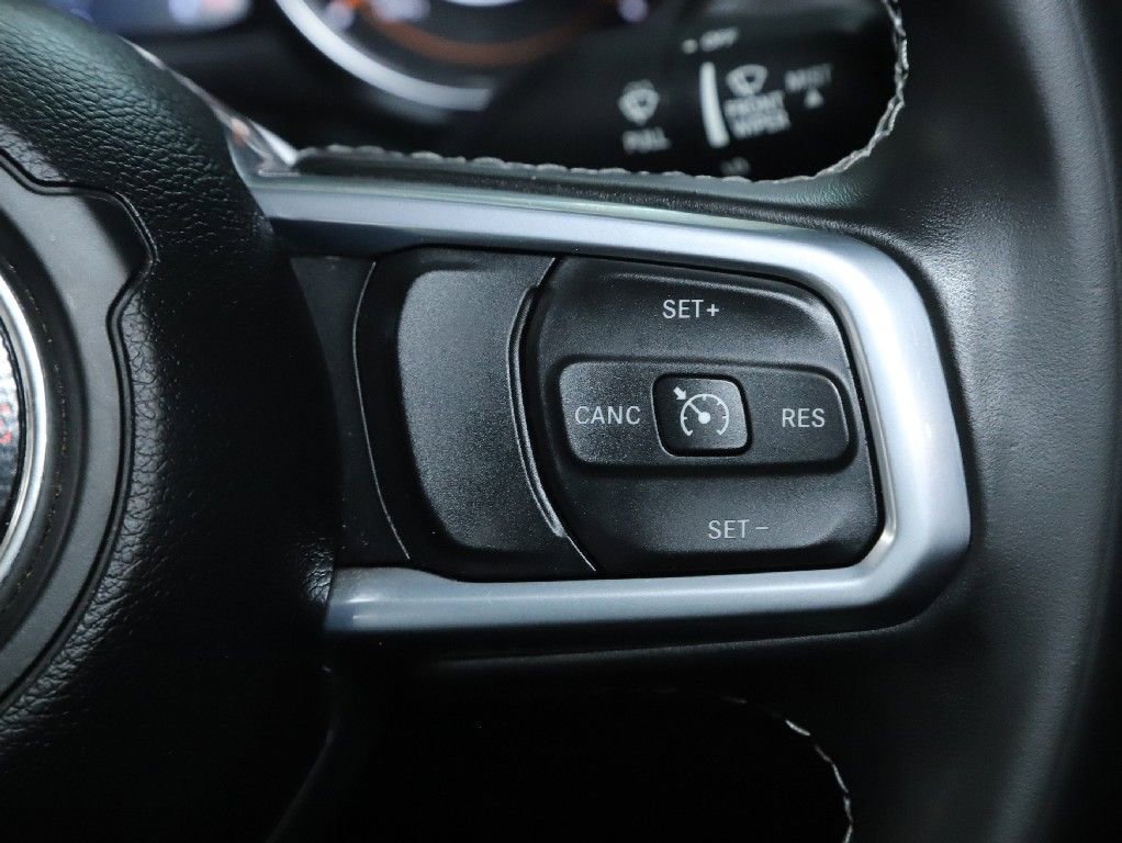 Used 2022 Jeep Wrangler Unlimited Sahara image 22