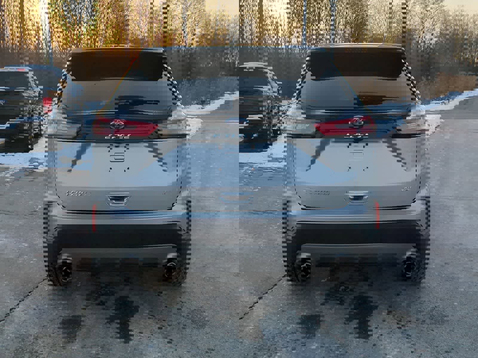 Used 2024 Ford Edge Titanium image 7