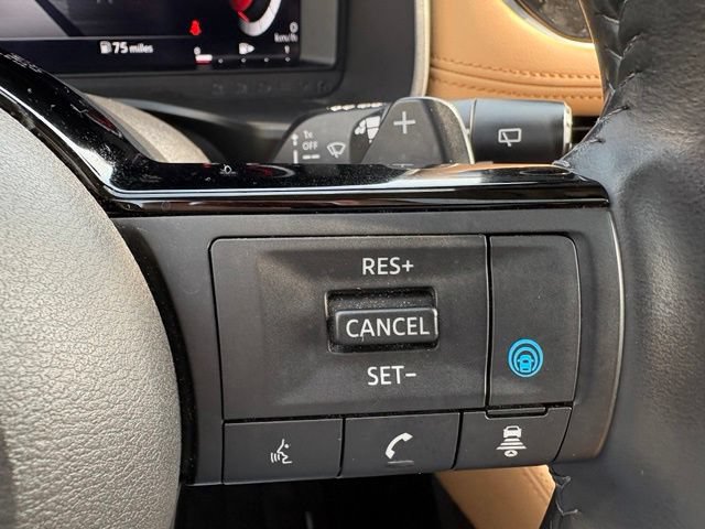 Used 2023 Nissan Rogue Platinum AWD/4WD image 27