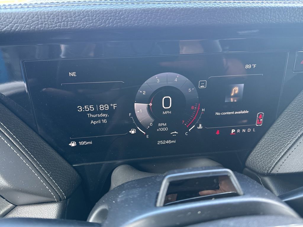 Used 2025 GMC Yukon Denali w/ Denali Reserve Package image 9