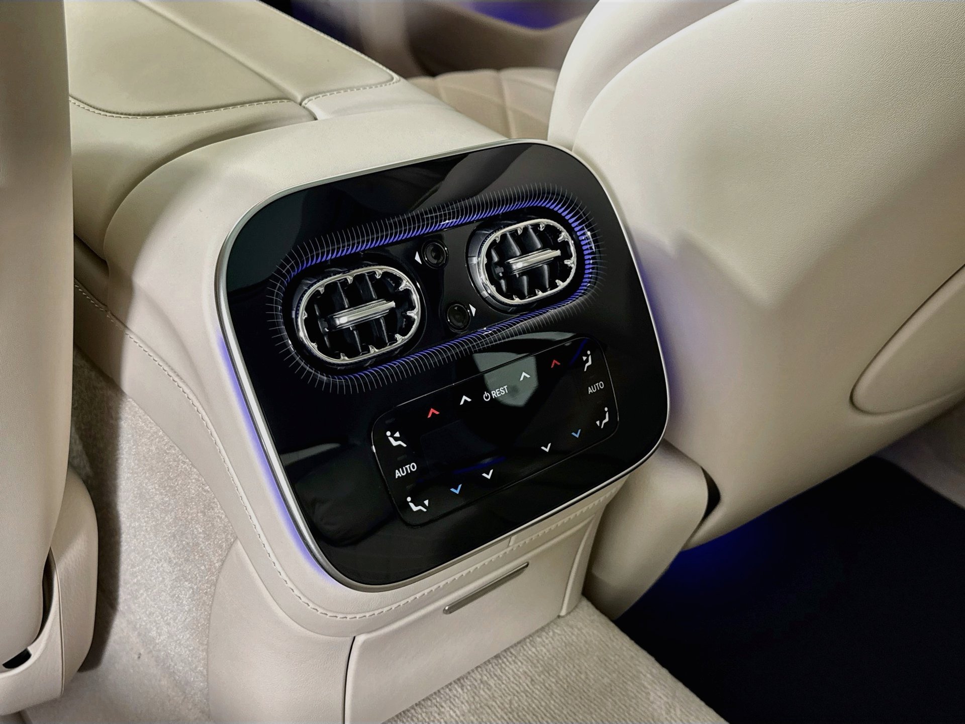 New 2027 Mercedes-Benz S 580 4MATIC Sedan image 27
