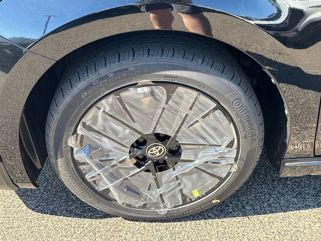 New 2026 Toyota Camry SE image 14