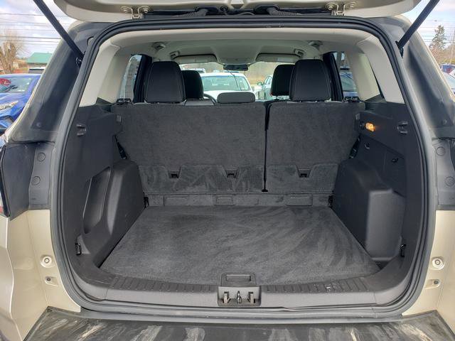 Used 2017 Ford Escape SE image 5