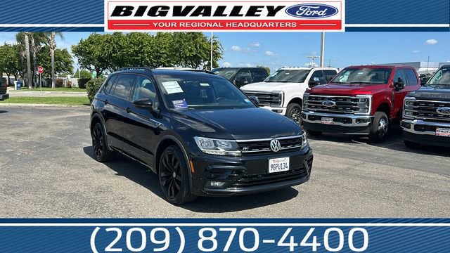 Used 2020 Volkswagen Tiguan SE R-Line AWD/4WD image 1