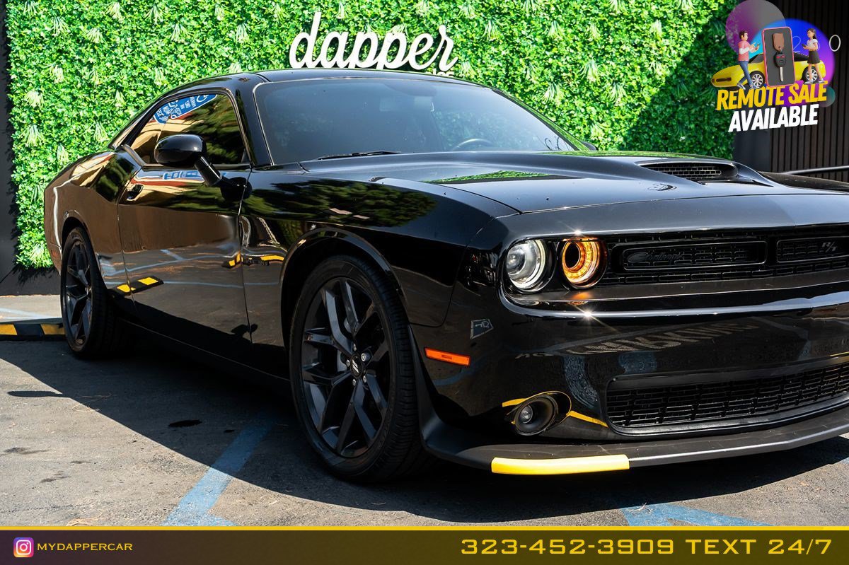 Used 2021 Dodge Challenger R/T w/ Blacktop Package RWD image 4
