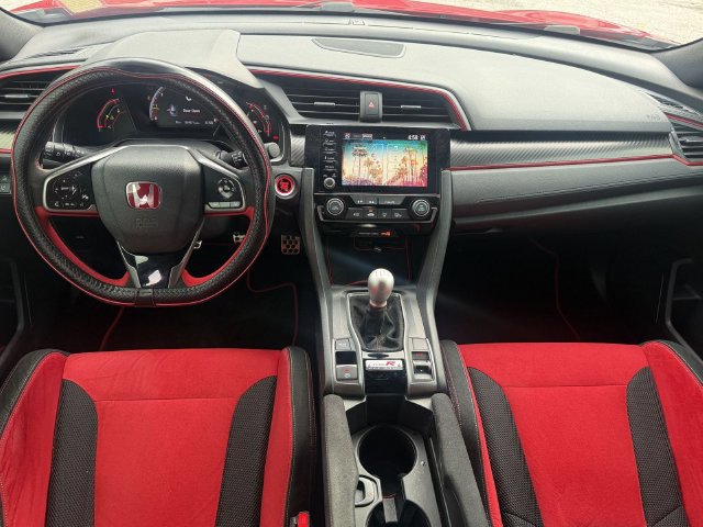 Used 2020 Honda Civic Type R image 15