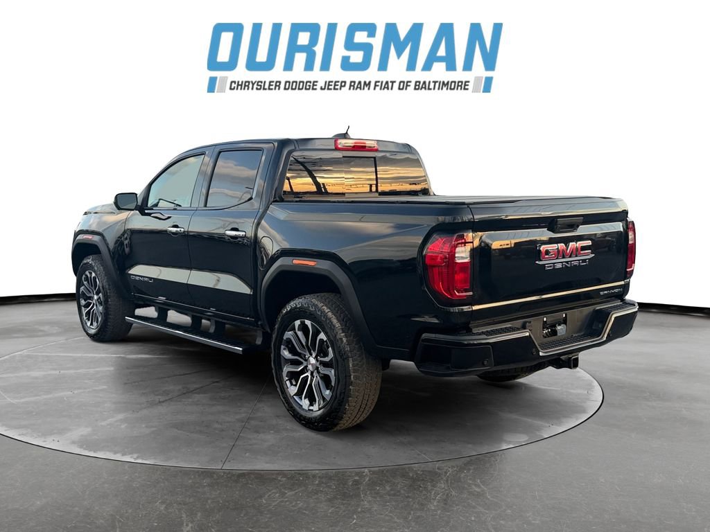Used 2024 GMC Canyon Denali image 4