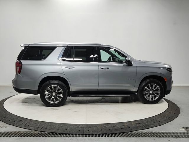 Used 2023 Chevrolet Tahoe LT w/ Luxury Package AWD/4WD image 8