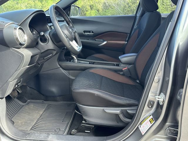 Used 2021 Nissan Kicks SR image 10