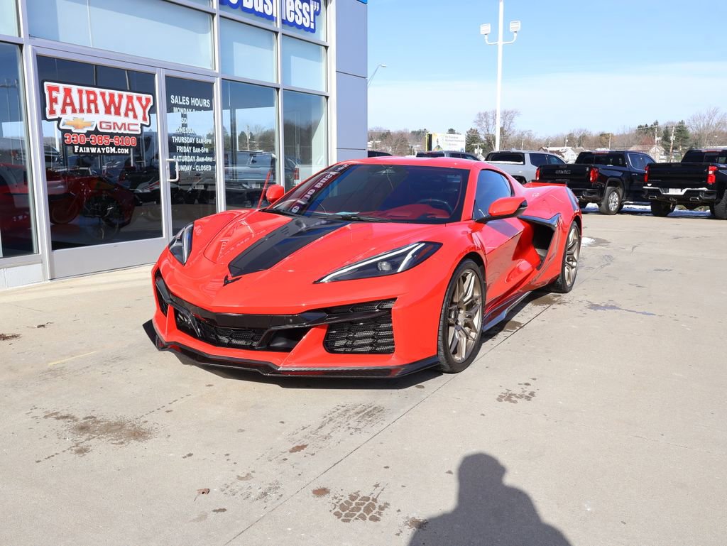 Used 2024 Chevrolet Corvette Z06 image 6