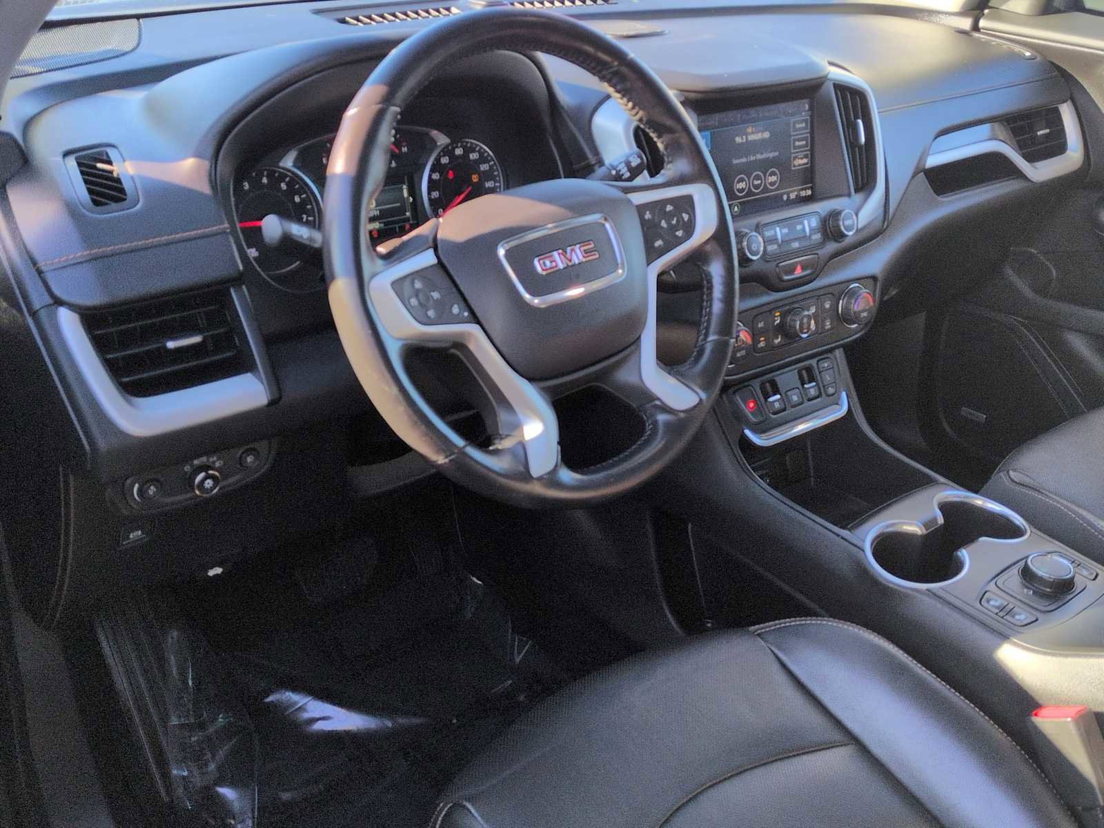 Used 2018 GMC Terrain SLT w/ Preferred Package image 16
