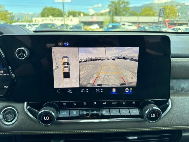 Used 2025 Chevrolet Colorado ZR2 w/ Technology Package AWD/4WD image 26