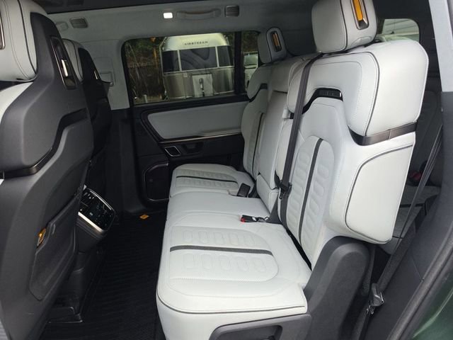 Used 2024 Rivian R1S Adventure AWD/4WD image 10