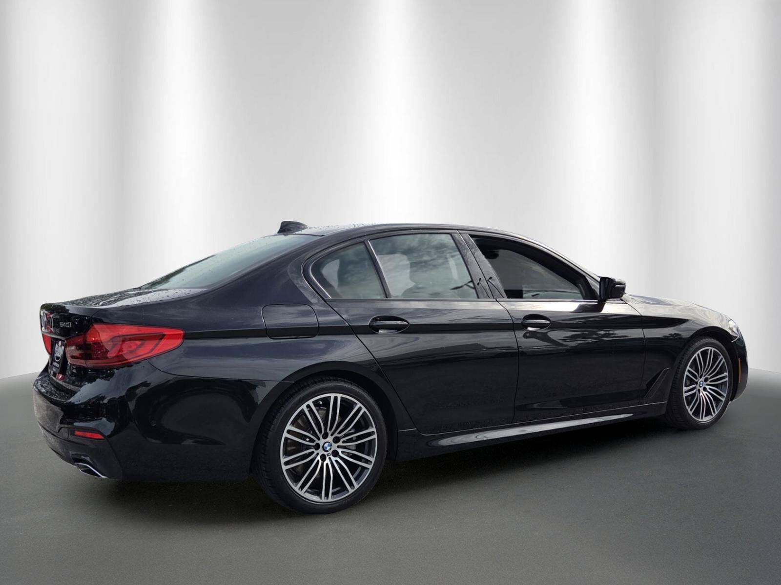 Used 2020 BMW 540i w/ Executive Package RWD image 7